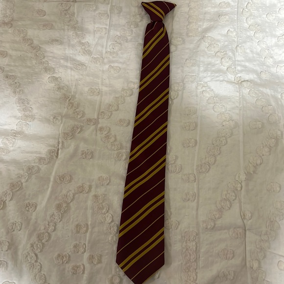 Harry Potter gryffindor clip on tie - Picture 1 of 2